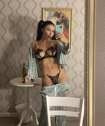 Анкета проститутки Галина - Фото 1, Геническ, 23 года, №2421
